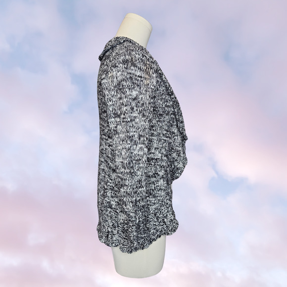 Vtg Y2k AmyByer Gray Black White Ruffle Warm Knit Sweater Preppy Open Cardigan M - Picture 3 of 5